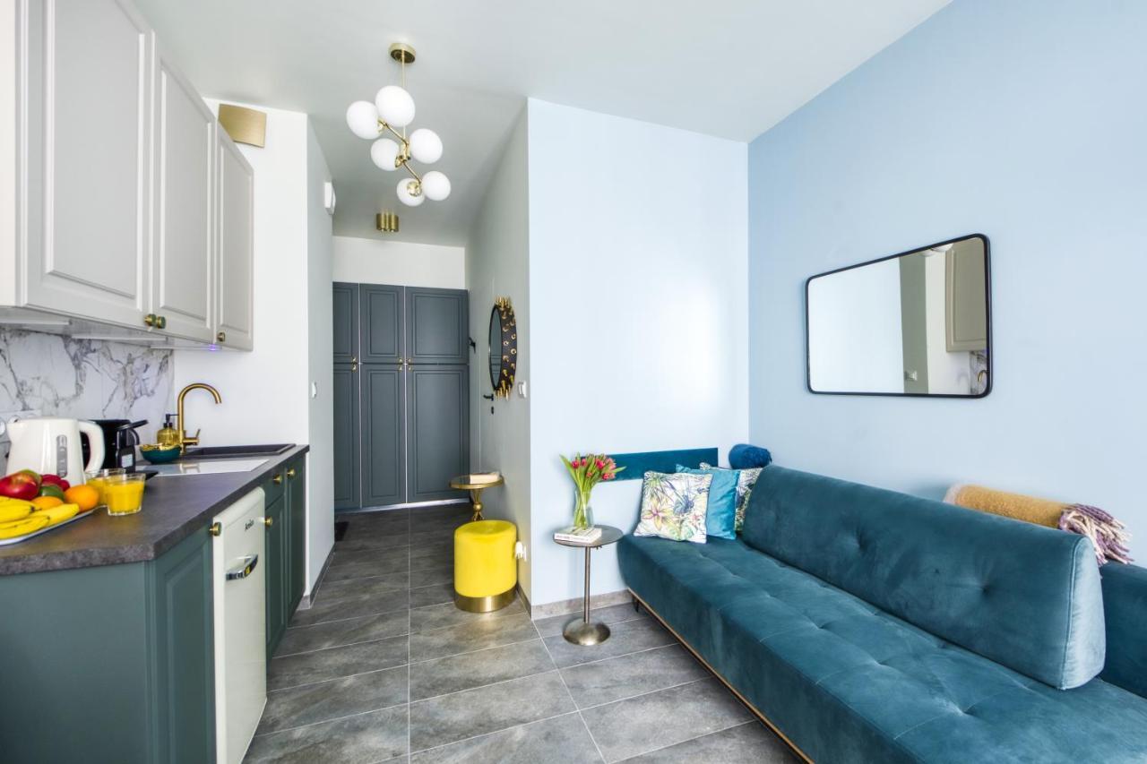 Mini Apartamenty Deluxe Metro Park Krzemieniecka Warschau Exterior foto